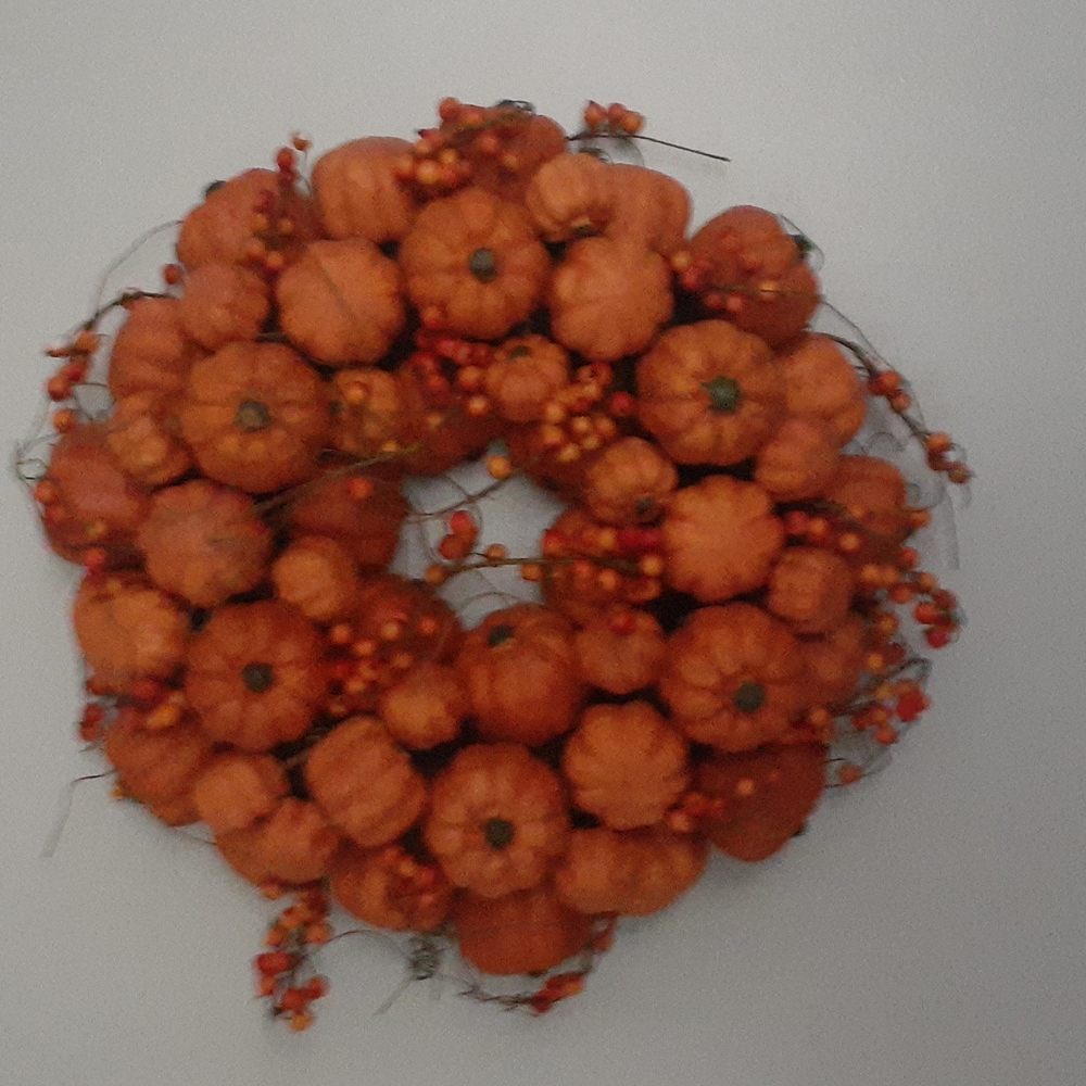COPY - Vintage holiday Pumpkin wreath.
